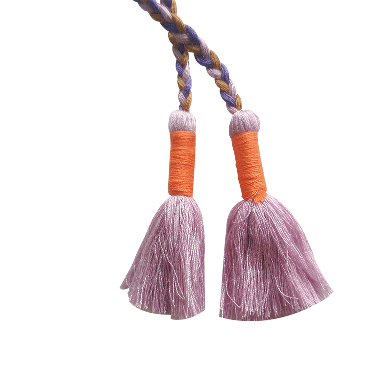 Manual tassel